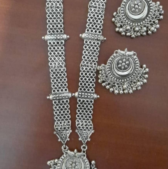 Oxidised silver jewellery necklaces and earrings - Picture 2 of 4